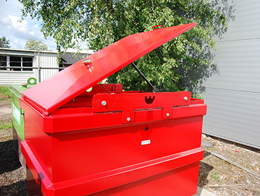 Kraftstofftank mit 2-Lift Hebesystem